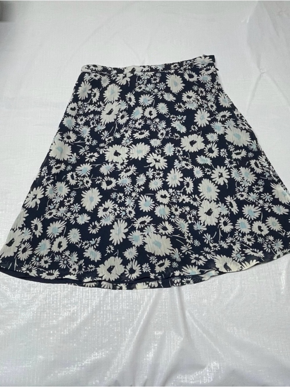 Jaclyn Smith Navy and White Floral A-Line Skirt Sz:10